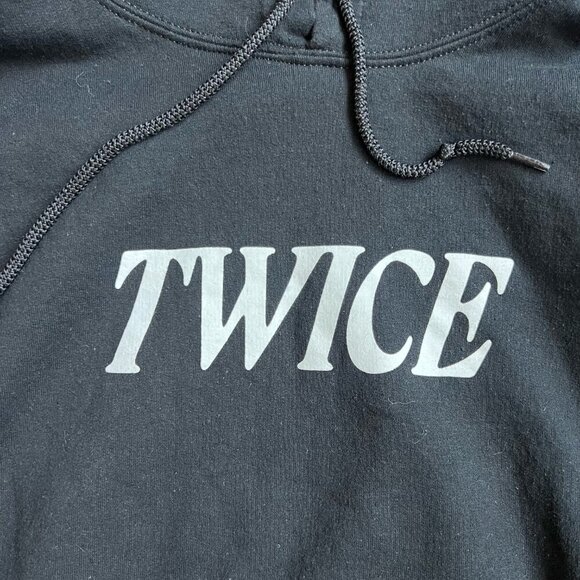 TWICE Kpop Black Double Sided Graphic Print Sweatshirt Hoodie Size S - Picture 2 of 5